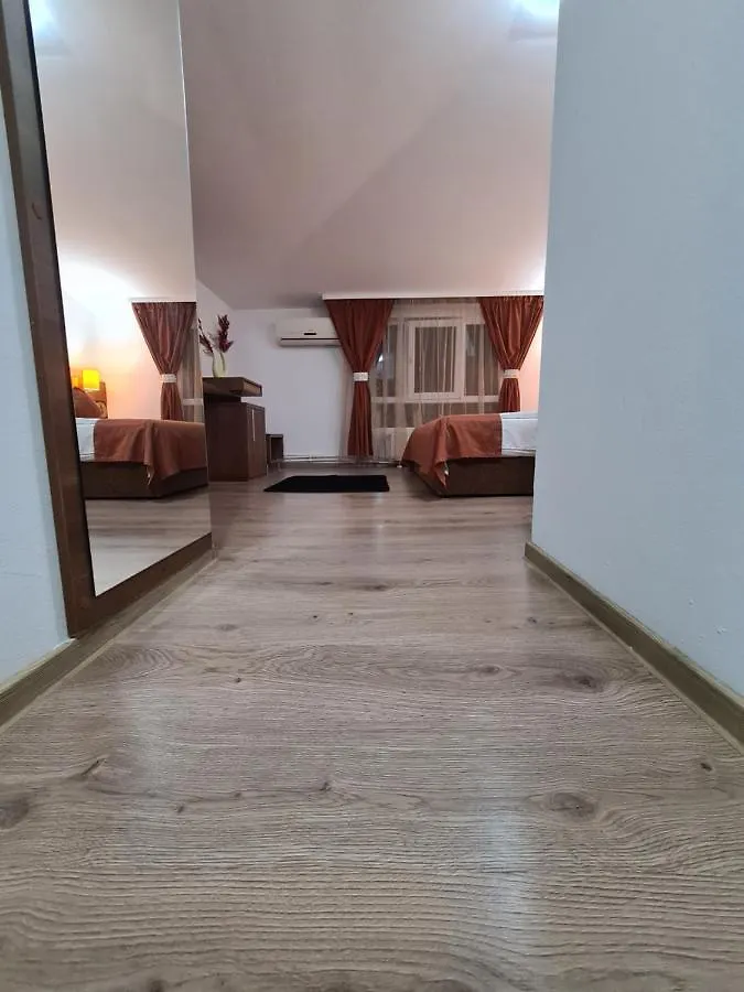 مبيت وإفطار بوخارست Garsoniera Privata